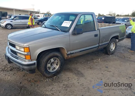 1998 Chevrolet C1500 Fleetside из США, поврежденный, VIN 1GCEC14W5WZ276115